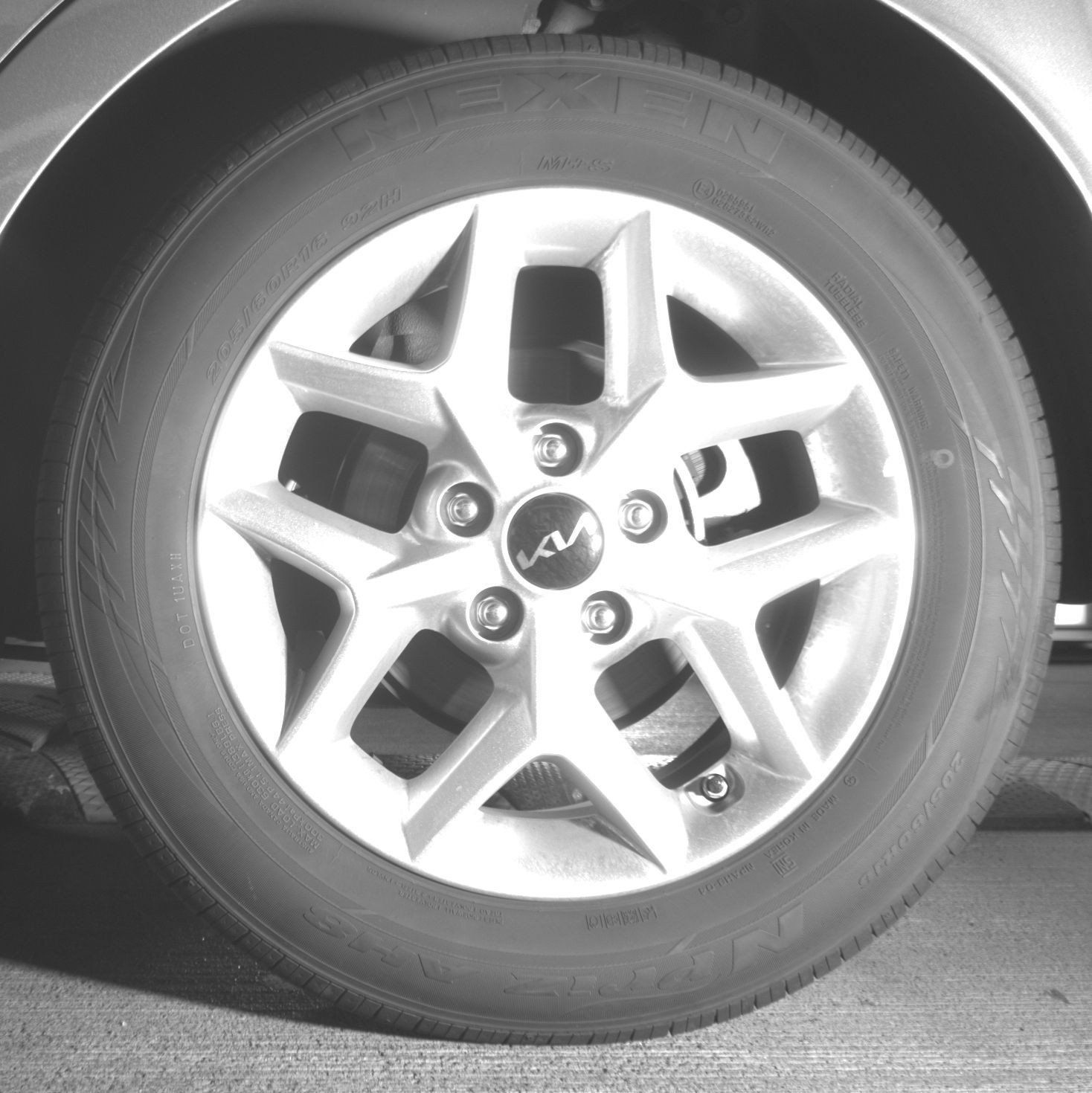 Used 2025 Kia Soul LX w/ LX Technology Package FWD image 14