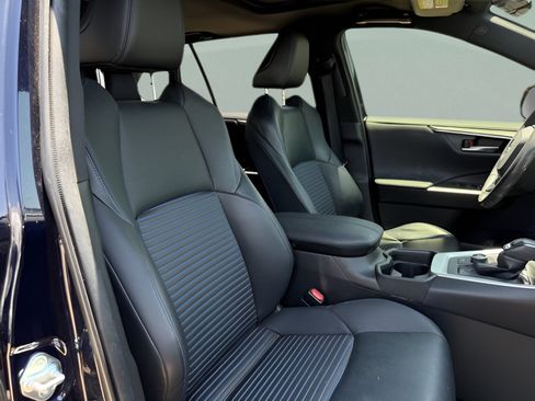 Used 2019 Toyota RAV4 XSE AWD/4WD image 25