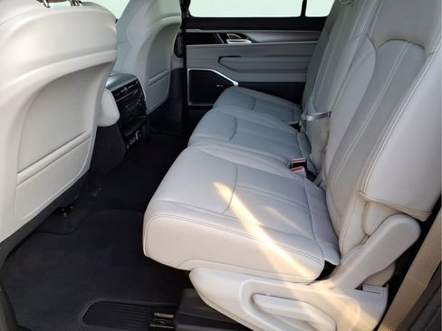 New 2026 Jeep Grand Wagoneer 4WD image 10