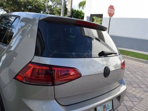 Used 2015 Volkswagen Golf TDI S FWD image 23