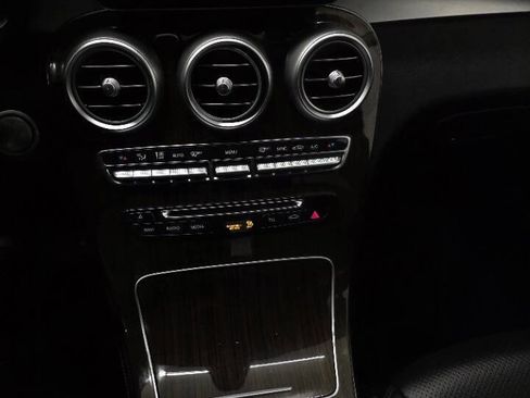 Used 2016 Mercedes-Benz GLC 300 image 15