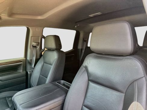 Used 2024 GMC Sierra 1500 SLT w/ SLT Premium Package RWD image 13