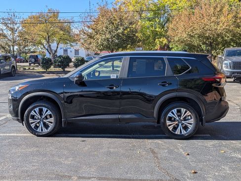 Certified 2023 Nissan Rogue SV w/ SV Premium B Package image 9