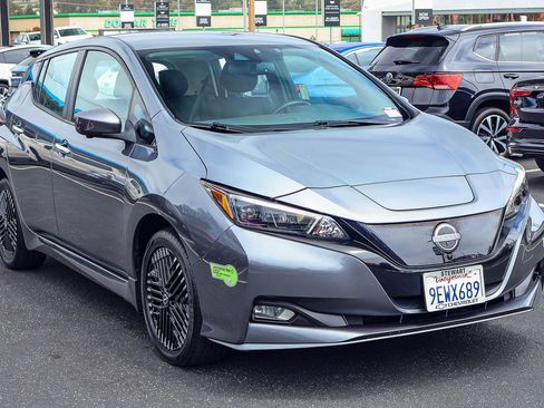 Used 2023 Nissan Leaf SV Plus FWD image 19