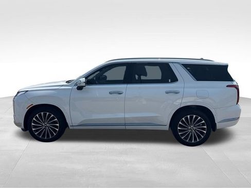 Used 2023 Hyundai Palisade Calligraphy AWD/4WD image 2
