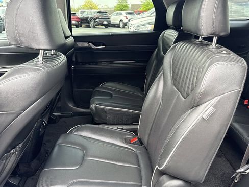 Used 2024 Hyundai Palisade Limited FWD image 6
