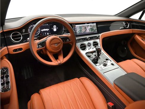 Certified 2024 Bentley Continental GT Azure AWD/4WD image 31