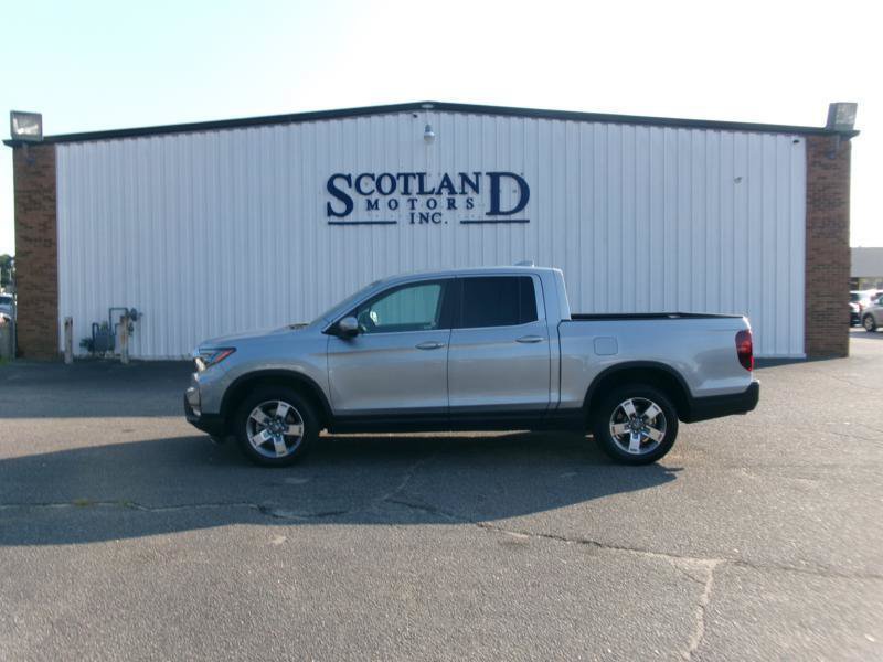 Used 2025 Honda Ridgeline RTL image 1