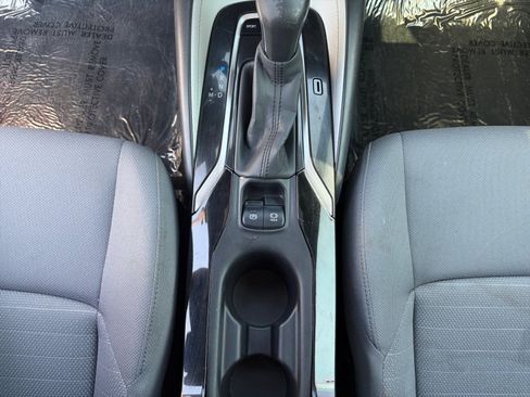 Used 2020 Toyota Corolla SE w/ Carpet Mat Package (TMS) FWD image 22