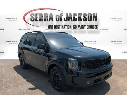 Certified 2023 Kia Telluride SX Prestige X-Pro AWD/4WD image 2