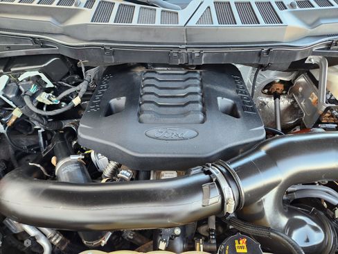 Used 2022 Ford F150 Platinum w/ Equipment Group 701A High image 34