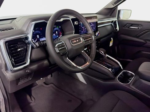 New 2026 GMC Canyon Elevation RWD image 9
