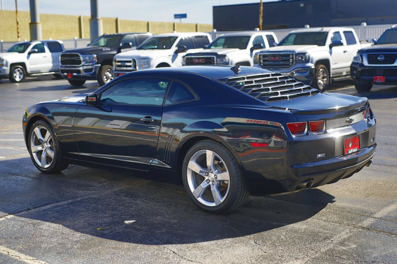 Used 2012 Chevrolet Camaro LS RWD image 13