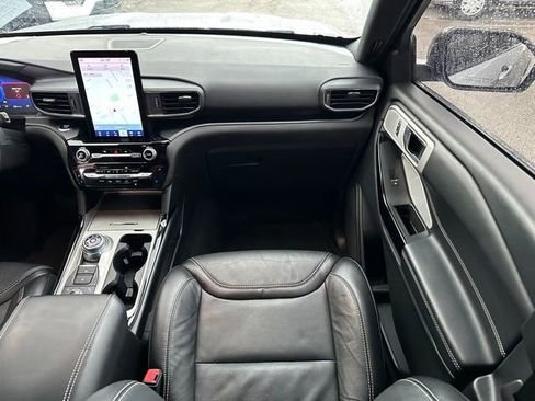 Certified 2022 Ford Explorer ST w/ Equipment Group 401A image 12