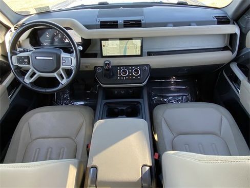 Used 2020 Land Rover Defender 110 SE image 24