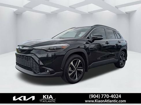 Used 2024 Toyota Corolla Cross AWD Hybrid w/ Convenience Package image 7