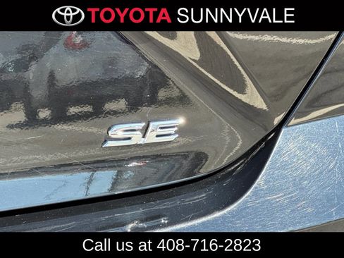 Used 2025 Toyota Camry SE FWD image 13