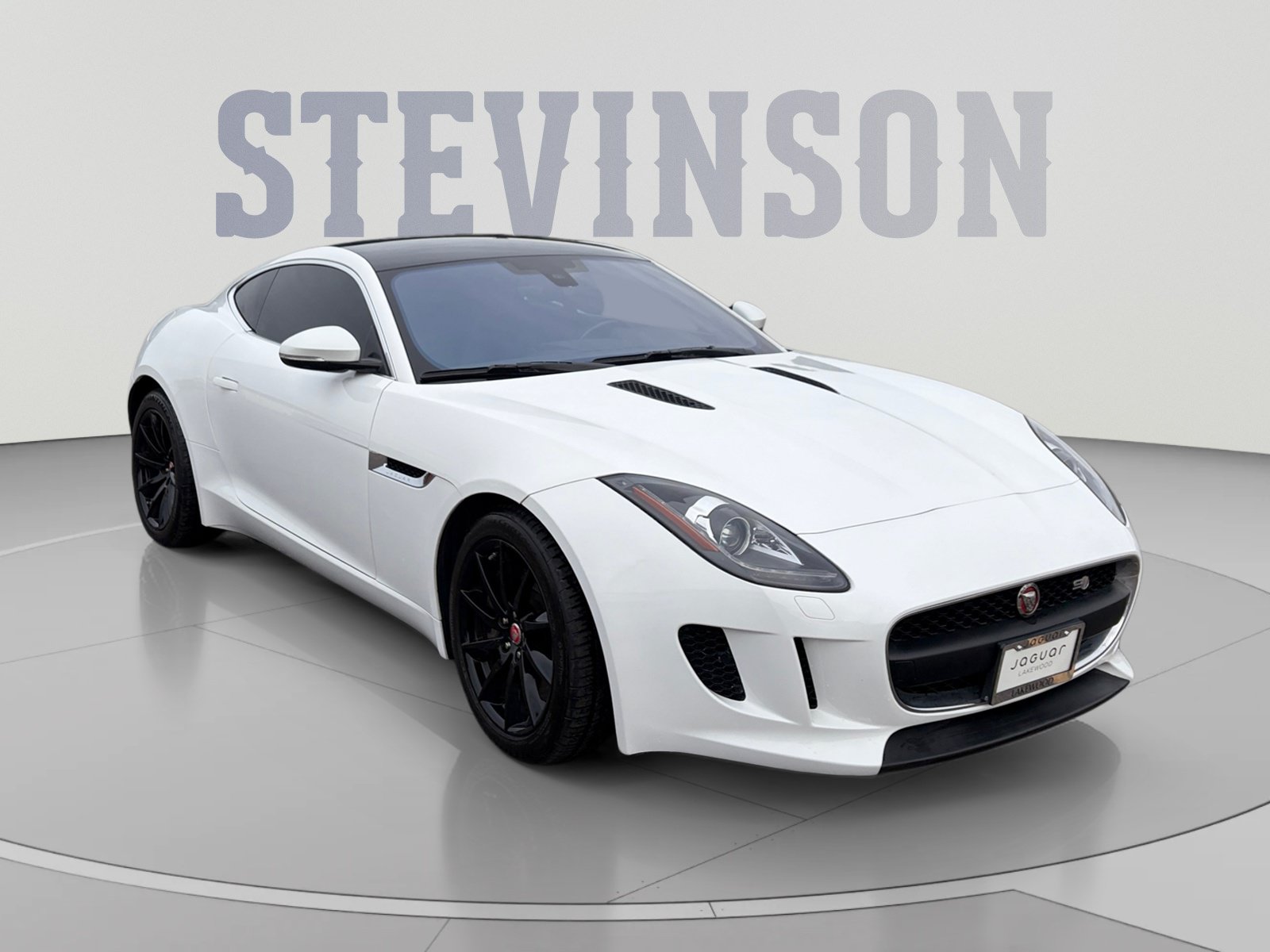 Used 2017 Jaguar F-TYPE Coupe RWD image 7