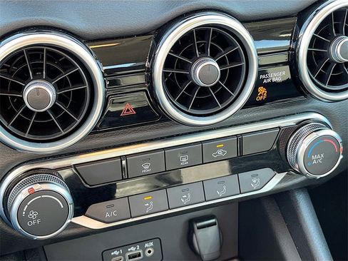 Used 2023 Nissan Sentra SV image 15