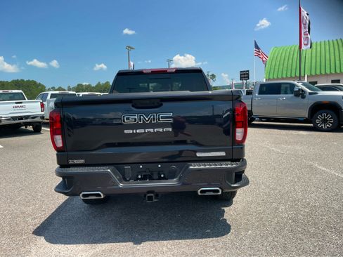 Used 2026 GMC Sierra 1500 Elevation w/ Elevation Premium Package AWD/4WD image 6