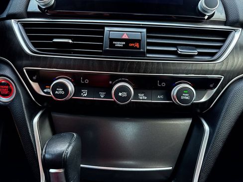 Certified 2021 Honda Accord EX-L image 18