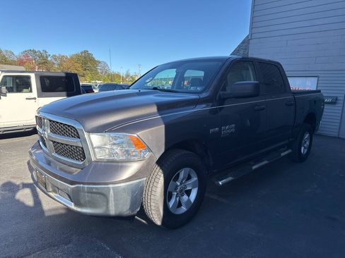 Used 2019 RAM 1500 Tradesman w/ Popular Equipment Group AWD/4WD image 3