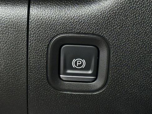 Used 2021 Chevrolet Silverado 1500 RST w/ All Star Edition Plus image 24