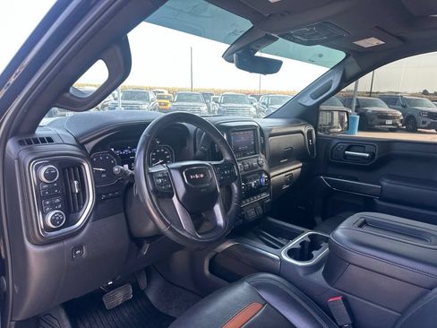 Used 2020 GMC Sierra 1500 AT4 w/ AT4 Premium Package AWD/4WD image 16