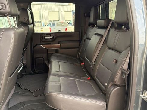 Used 2020 Chevrolet Silverado 3500 High Country image 42