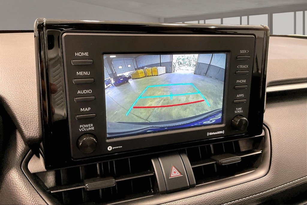 Used 2022 Toyota RAV4 XLE AWD/4WD image 15