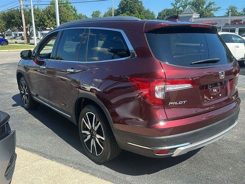 Used 2021 Honda Pilot Touring image 5