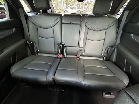 Used 2023 Cadillac XT5 Luxury image 13