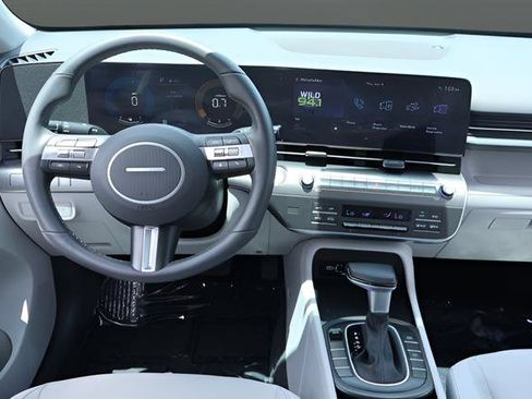 Used 2024 Hyundai Kona SEL FWD image 14