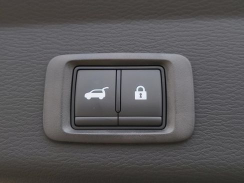 New 2026 Nissan Rogue Platinum AWD/4WD image 14