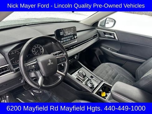 Used 2024 Mitsubishi Outlander SE image 29