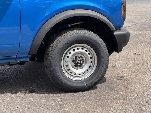 New 2026 Ford Bronco 4-Door AWD/4WD image 7