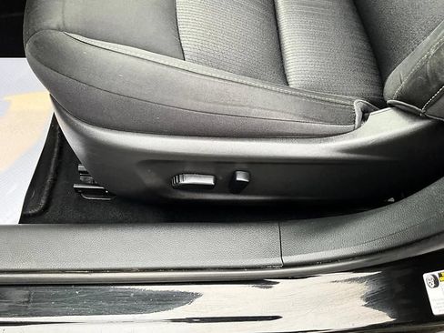 Used 2019 Nissan Altima 2.5 S FWD image 16