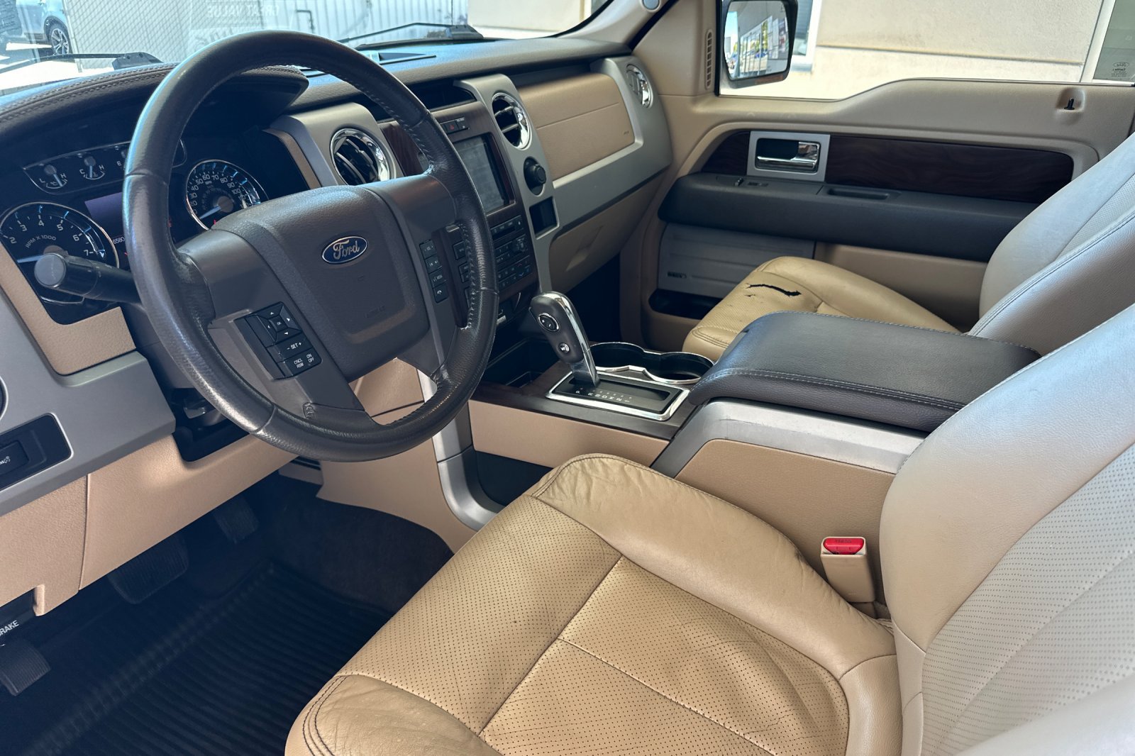 Used 2012 Ford F150 Lariat w/ Lariat Plus Pkg AWD/4WD image 9