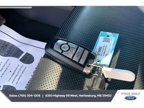 Certified 2023 Ford F250 Lariat w/ Lariat Ultimate Package AWD/4WD image 9