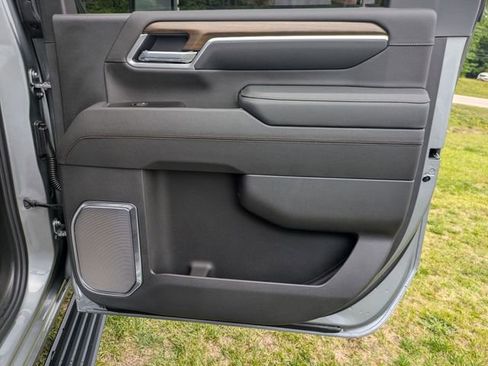 New 2026 Chevrolet Silverado 3500 High Country w/ Technology Package AWD/4WD image 35