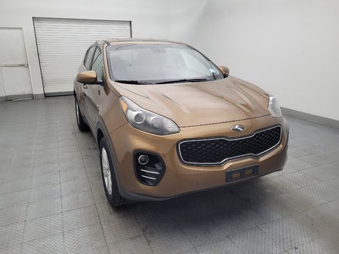 Used 2018 Kia Sportage LX AWD/4WD image 14