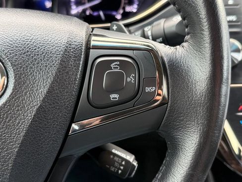 Used 2015 Toyota Avalon XLE Premium FWD image 29