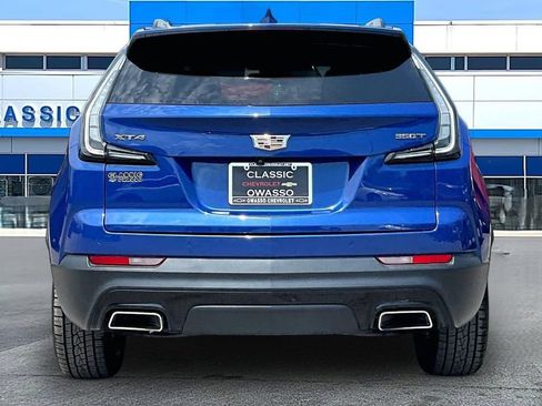 Used 2023 Cadillac XT4 Sport FWD image 4