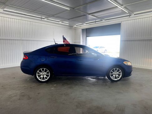 Used 2013 Dodge Dart SXT image 4