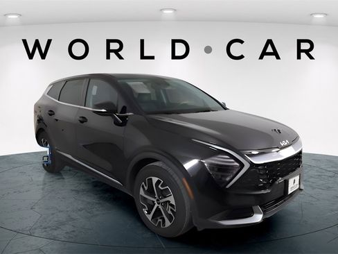 Certified 2024 Kia Sportage EX image 1