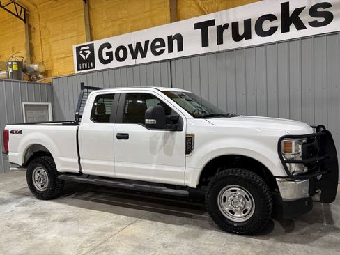 Used 2020 Ford F250 XL w/ Power Equipment Group image 3