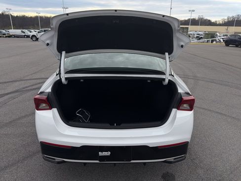 Used 2023 Kia K5 LXS image 5