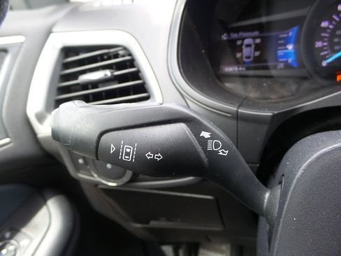 Used 2022 Ford Edge SEL w/ Sport Appearance Package AWD/4WD image 39