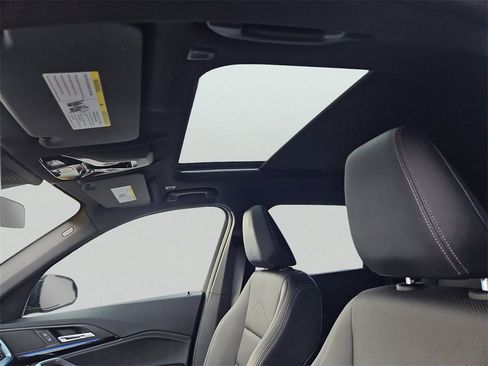 Used 2023 BMW X1 xDrive28i image 15