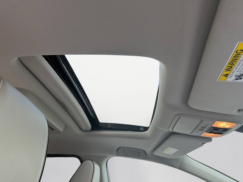 Used 2025 Honda Odyssey Touring image 17